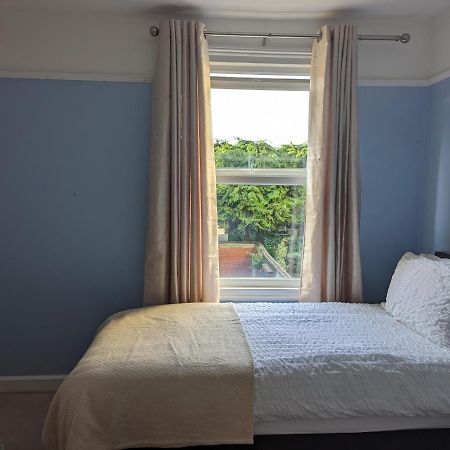 Gull Wing Guesthouse Lowestoft Bagian luar foto