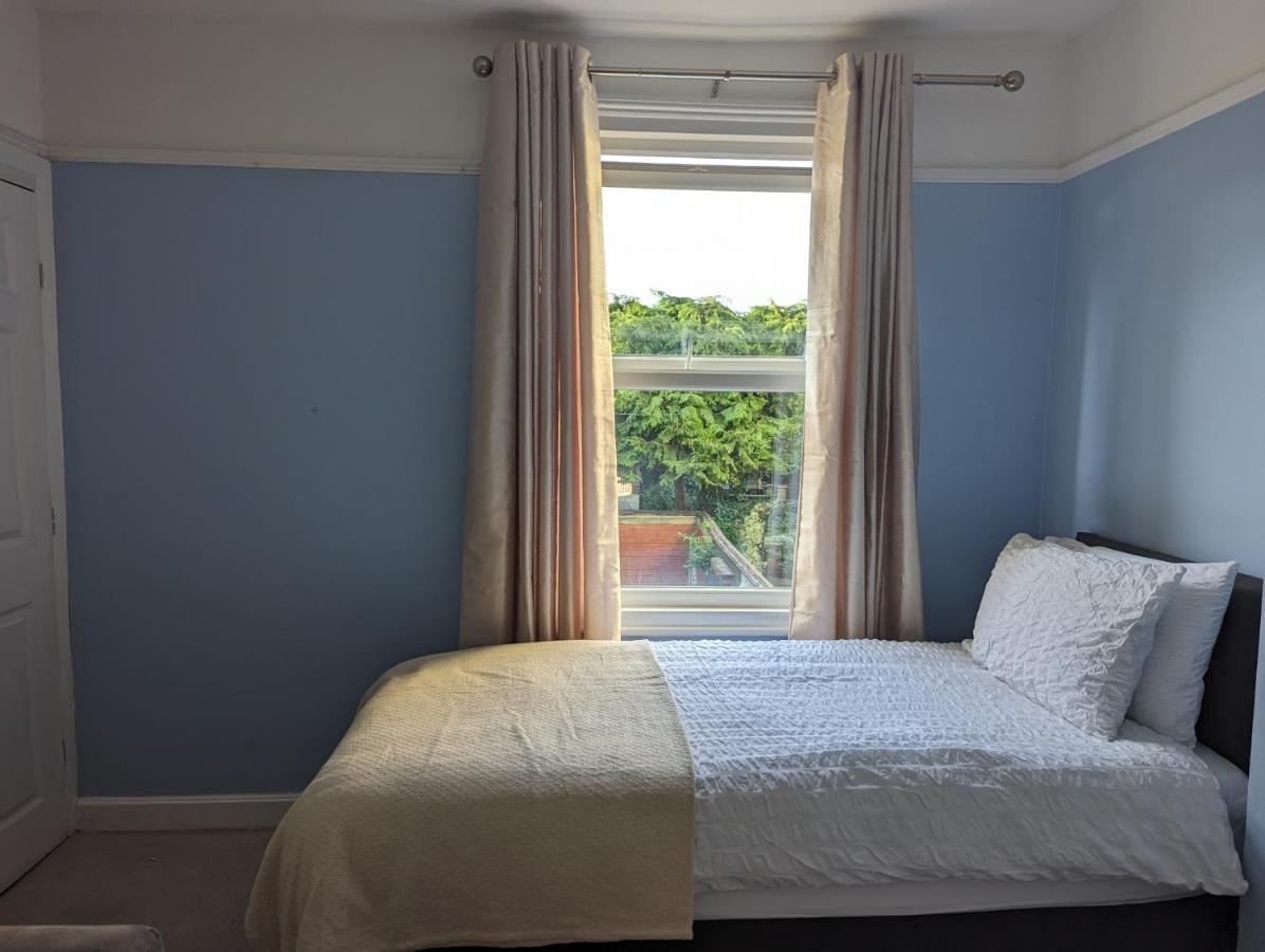 Gull Wing Guesthouse Lowestoft Bagian luar foto